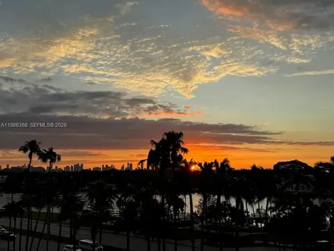 5401 Collins Avenue Miami Beach FL 33140