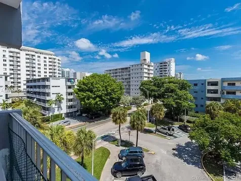 1615 West Avenue Miami Beach FL 33139