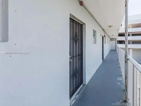 1615 West Avenue Miami Beach FL 33139