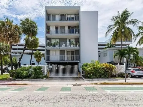 1615 West Avenue Miami Beach FL 33139