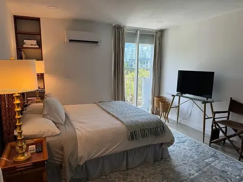 1615 West Avenue Miami Beach FL 33139