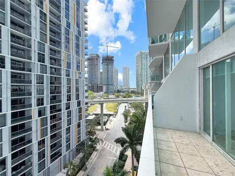 41 SE 5th Street Miami FL 33131