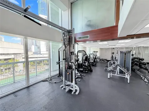 41 SE 5th Street Miami FL 33131
