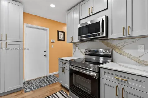 6719 NW 70th Court Tamarac FL 33321