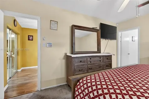 6719 NW 70th Court Tamarac FL 33321