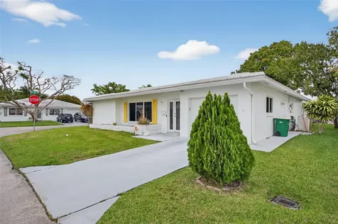 6719 NW 70th Court Tamarac FL 33321