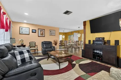 6719 NW 70th Court Tamarac FL 33321