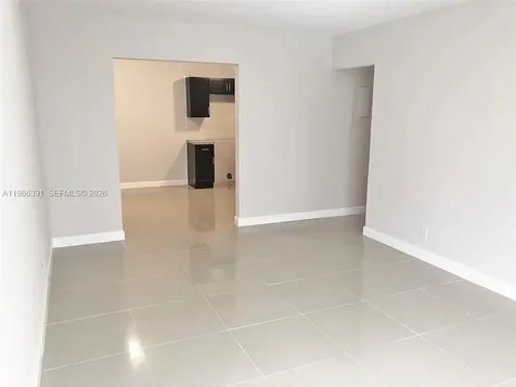 7650 SW 10th Court North Lauderdale FL 33068