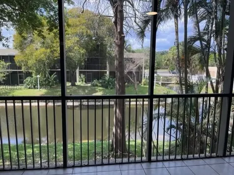 2921 SW 87th Avenue Davie FL 33328