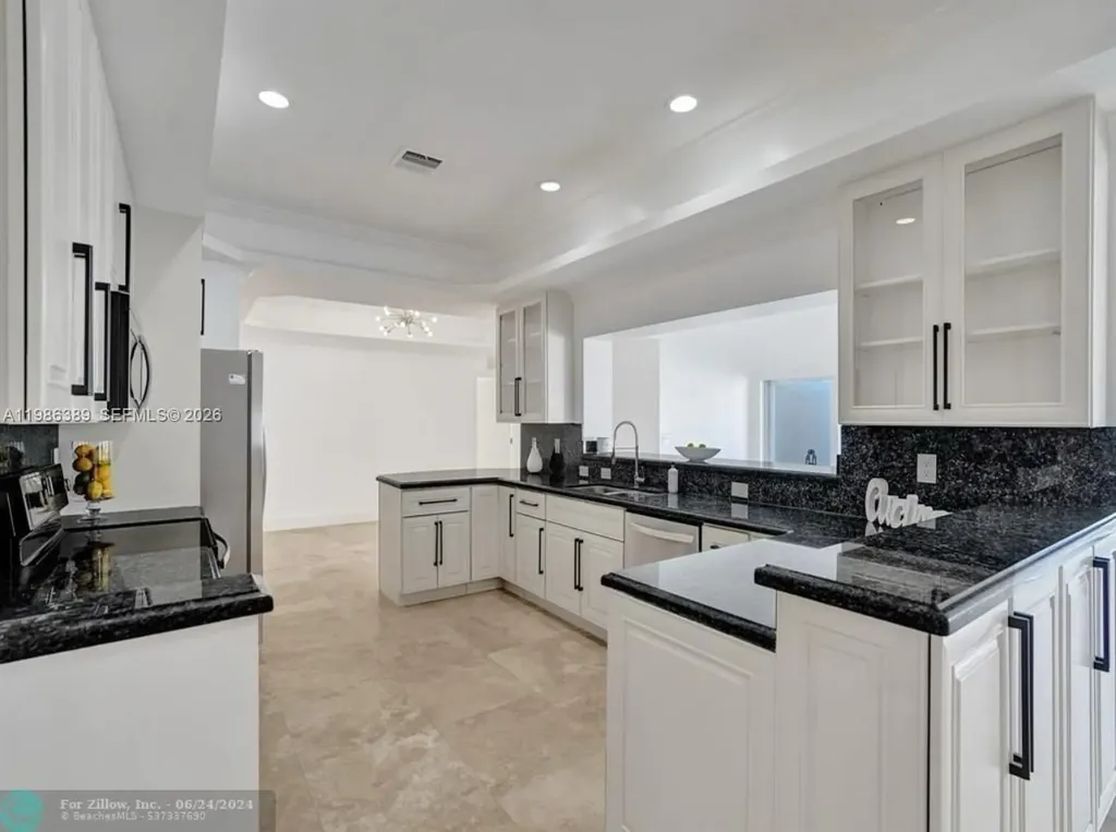 2319 NE 35th Drive Fort Lauderdale FL 33308