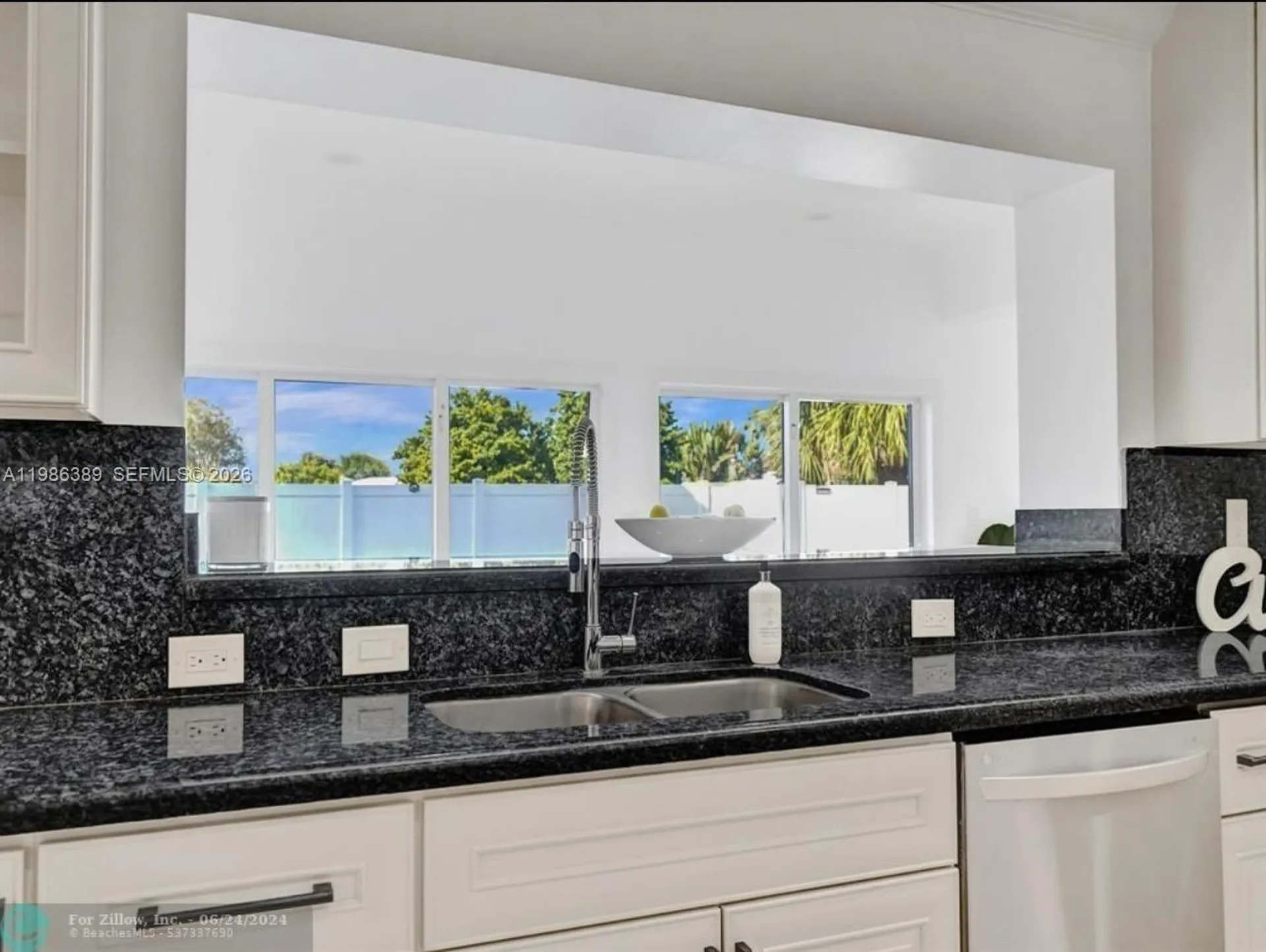 2319 NE 35th Drive Fort Lauderdale FL 33308