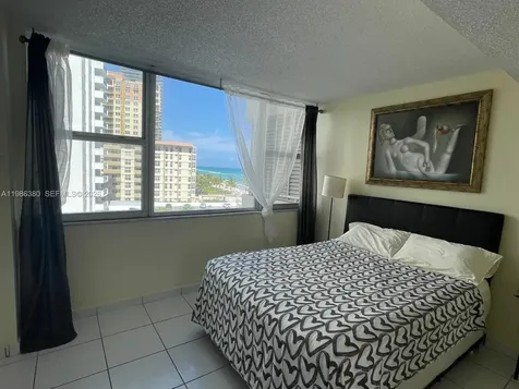 3180 S Ocean Drive Hallandale Beach FL 33009