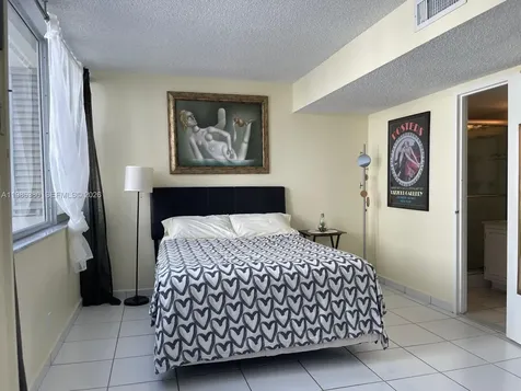 3180 S Ocean Drive Hallandale Beach FL 33009