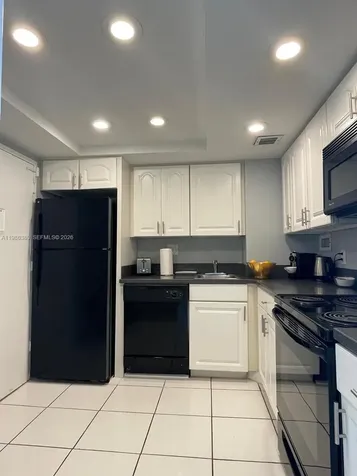 3180 S Ocean Drive Hallandale Beach FL 33009