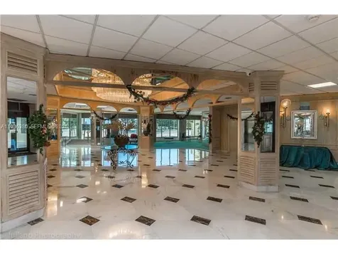 3180 S Ocean Drive Hallandale Beach FL 33009
