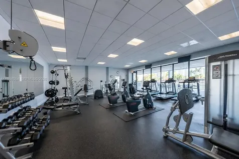 3675 N Country Club Drive Aventura FL 33180