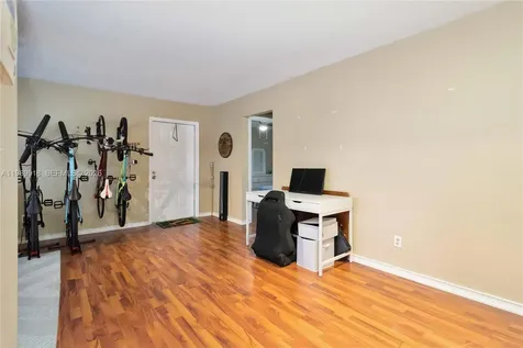 1250 SW 113th Terrace Pembroke Pines FL 33025