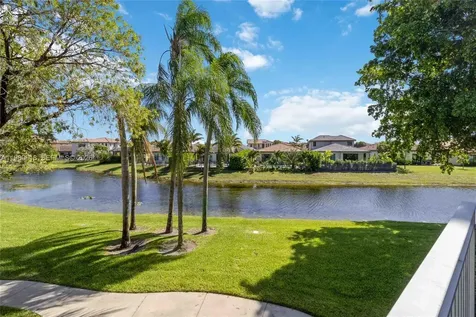 1250 SW 113th Terrace Pembroke Pines FL 33025
