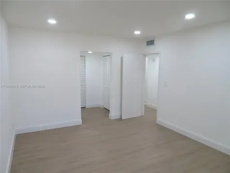 17247 SW 112th Place Miami FL 33157