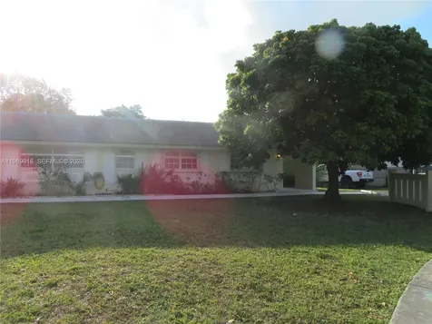 17247 SW 112th Place Miami FL 33157