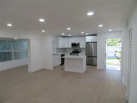 17247 SW 112th Place Miami FL 33157