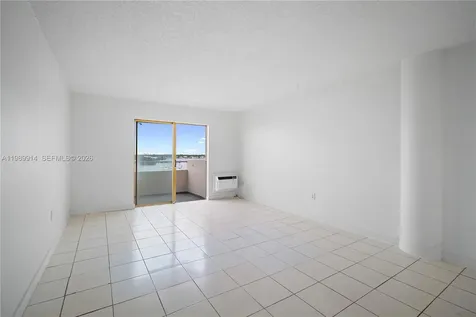 7904 West Drive North Bay Village FL 33141