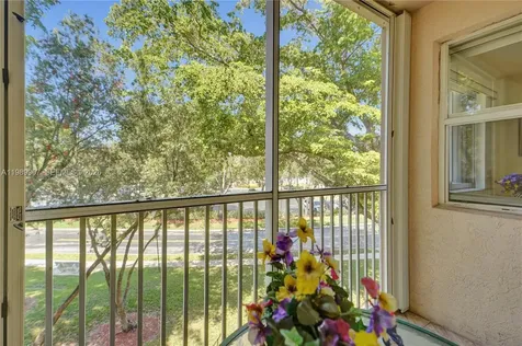 9511 Weldon Circle Tamarac FL 33321