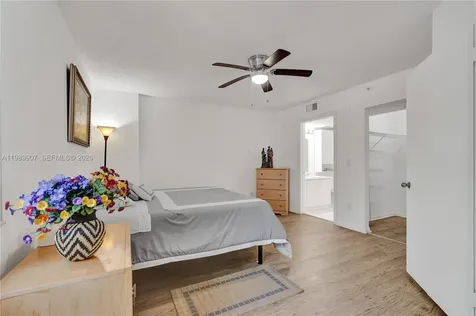 9511 Weldon Circle Tamarac FL 33321