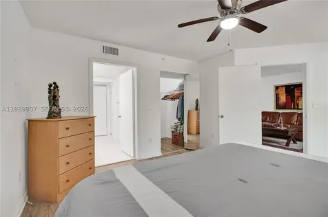 9511 Weldon Circle Tamarac FL 33321