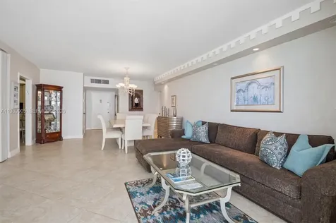 5001 Collins Avenue Miami Beach FL 33140