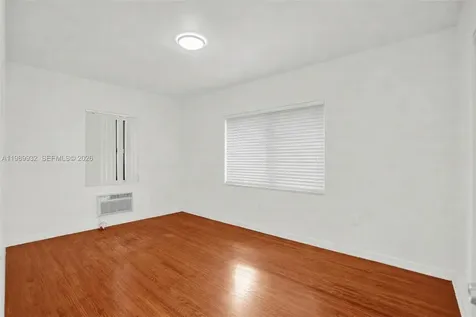 221 NE 48th Terrace Miami FL 33137