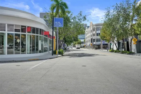 221 NE 48th Terrace Miami FL 33137