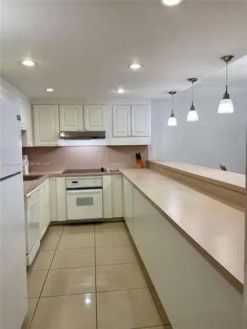 19390 Collins Avenue Sunny Isles Beach FL 33160