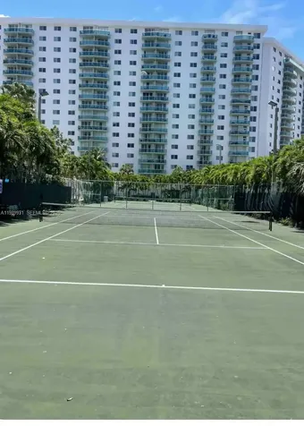 19390 Collins Avenue Sunny Isles Beach FL 33160
