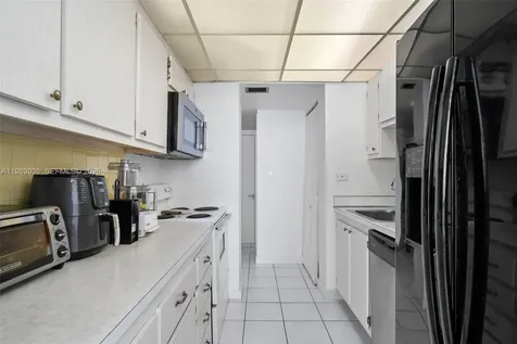 250 174th Street Sunny Isles Beach FL 33160