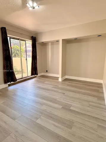 833 NW 81st Terrace Plantation FL 33324