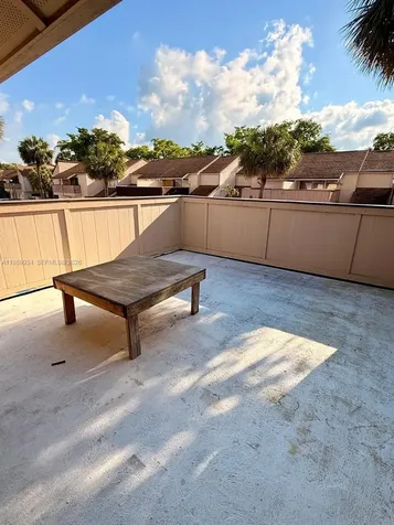 833 NW 81st Terrace Plantation FL 33324