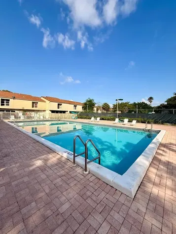 833 NW 81st Terrace Plantation FL 33324