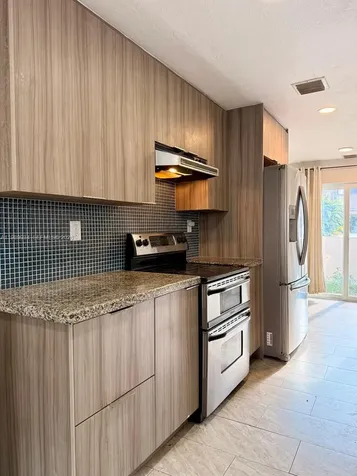 833 NW 81st Terrace Plantation FL 33324