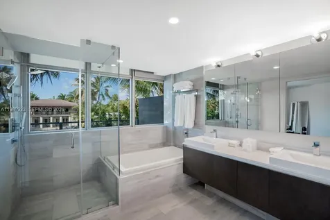 1201 20th Street Miami Beach FL 33139