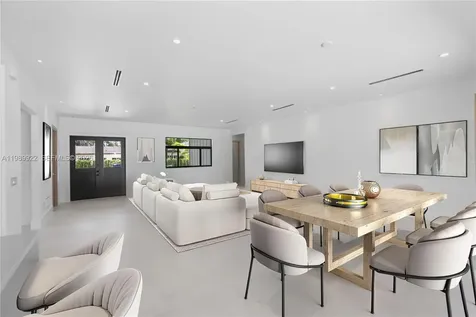 6221 SW 60th Street South Miami FL 33143