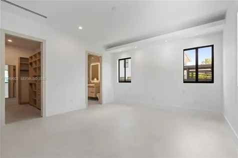 6221 SW 60th Street South Miami FL 33143
