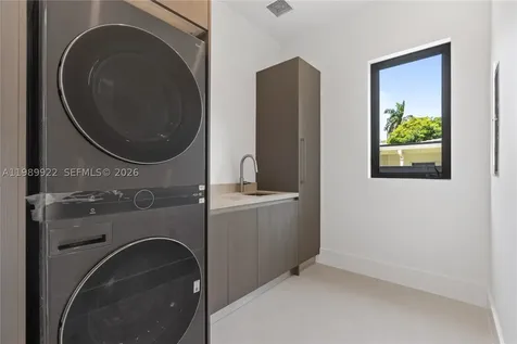 6221 SW 60th Street South Miami FL 33143