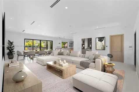 6221 SW 60th Street South Miami FL 33143