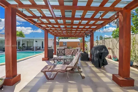 10941 SW 180th Street Miami FL 33157