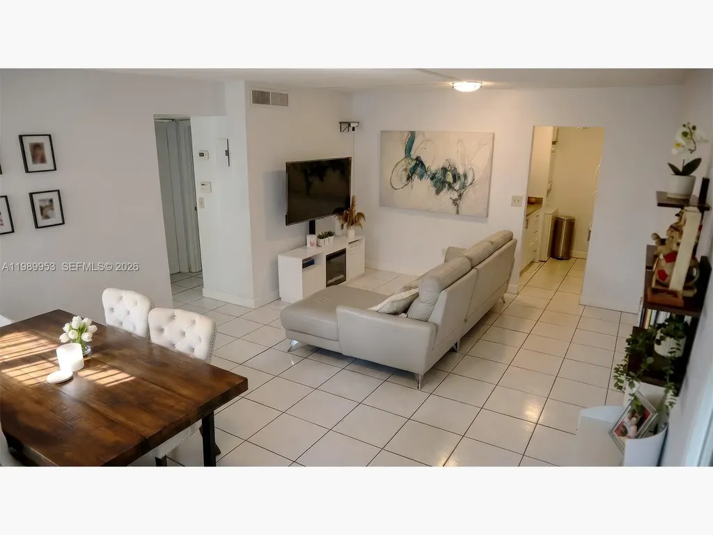 11484 Royal Palm Boulevard Coral Springs FL 33065