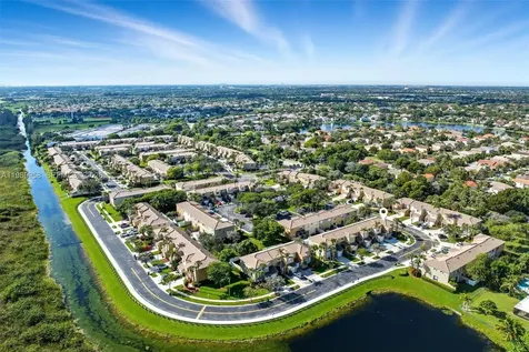 15462 NW 14th Court Pembroke Pines FL 33028