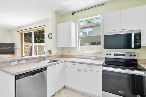 15462 NW 14th Court Pembroke Pines FL 33028