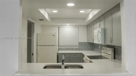 9421 Evergreen Place Davie FL 33324