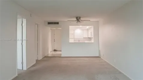 9421 Evergreen Place Davie FL 33324